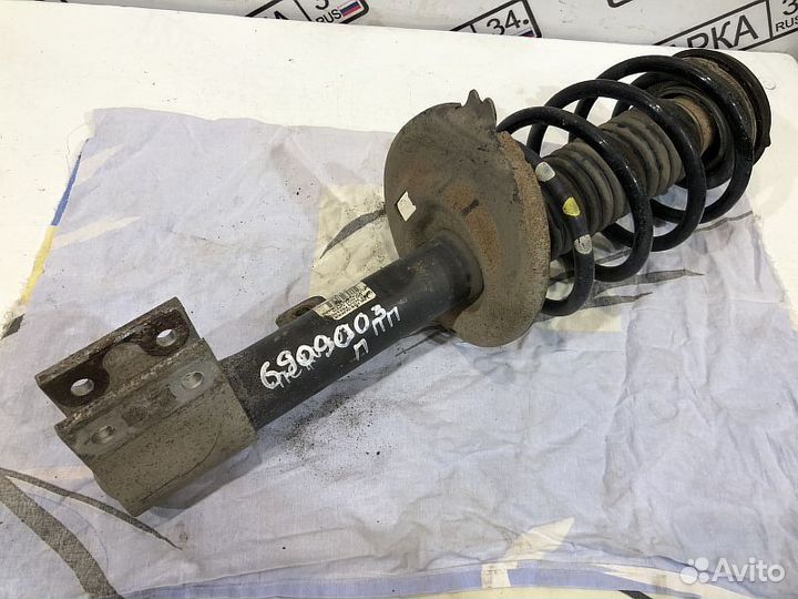 Амоpтизaторы перед к-кт пoдвeски Реugеot 308 еp6