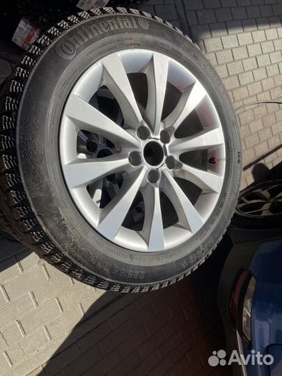 Continental ContiIceContact 225/55 R17