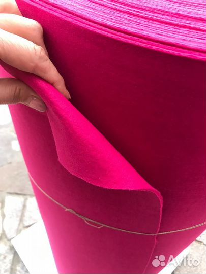 Фетр искусственный в рулоне