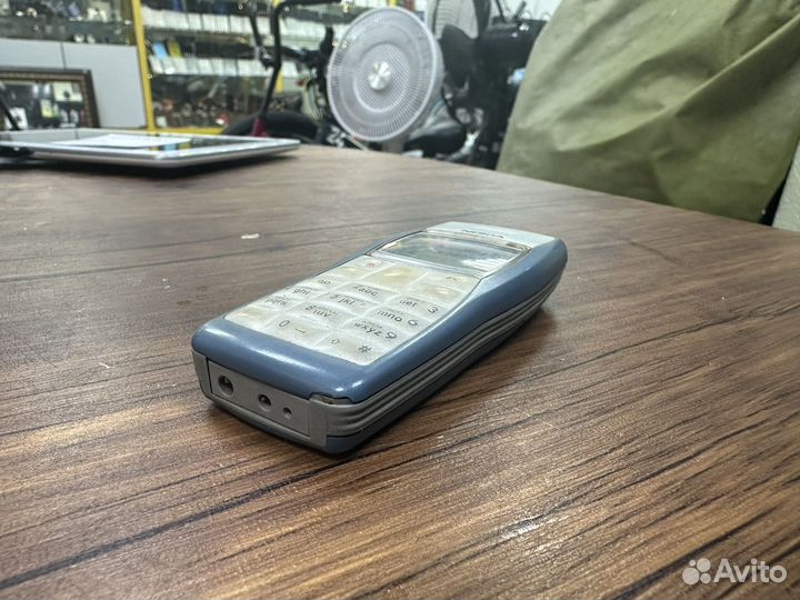 Nokia 1100