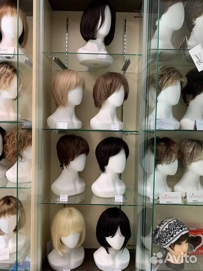 Парики, хвосты, пучки, накладки в ассортименте