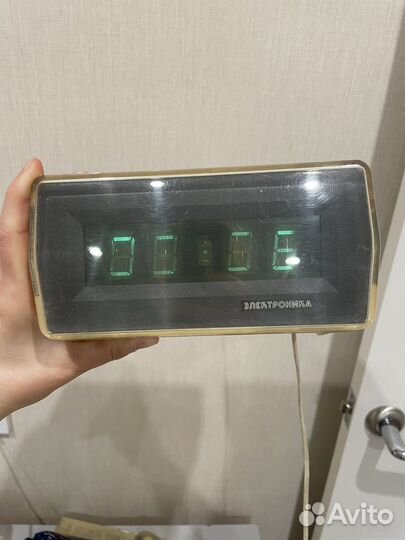 Часы электроника СССР, настольные