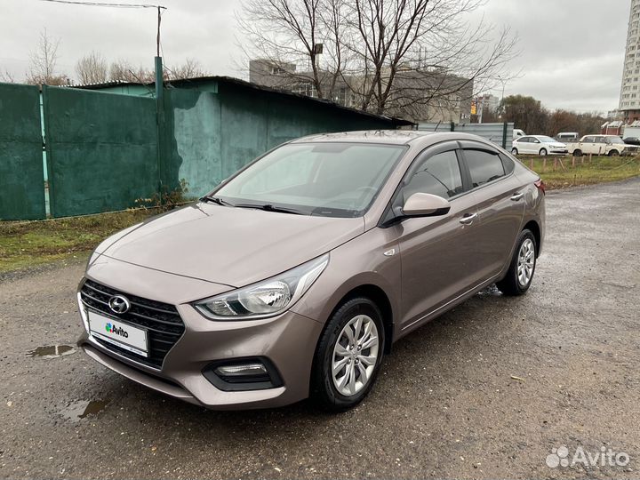 Hyundai Solaris 1.6 AT, 2019, 14 900 км