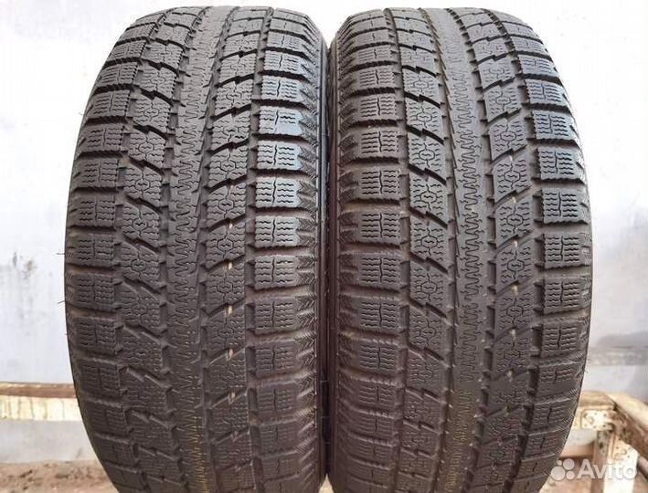Toyo Observe GSi-5 205/55 R16 94Q