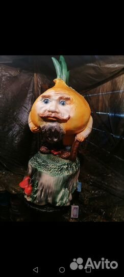 Садовые фигуры из гипса волк