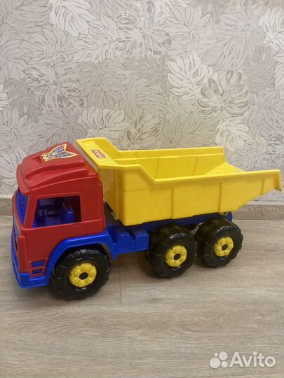 Большой грузовик полесье