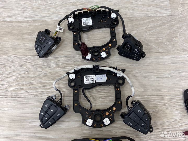 Кнопки плата руль Mercedes разные