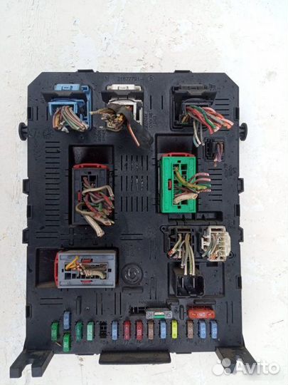 Блок предохранителей Citroen C4 B7 TU5GP4 2011