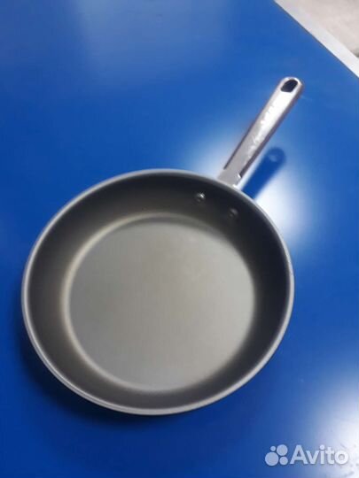 Нанесение антипригарного покрытия тефлон