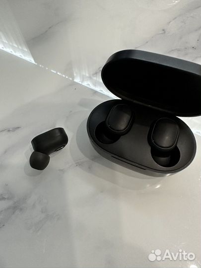 Bluetooth моногарнитура и наушники Redmi
