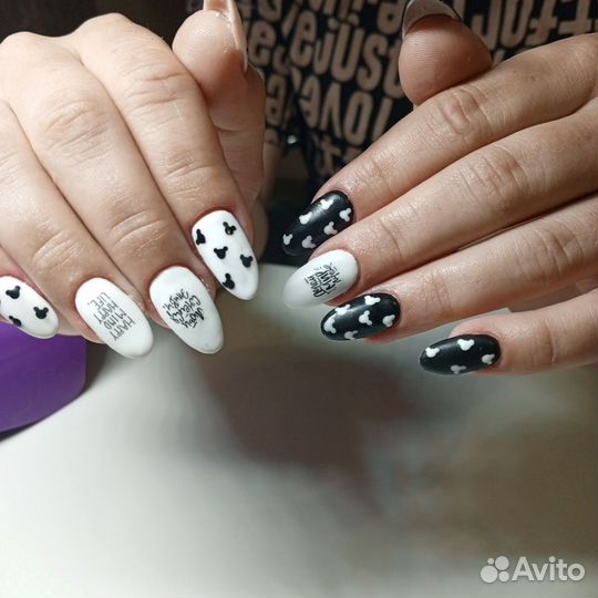 Маникюр педикюр