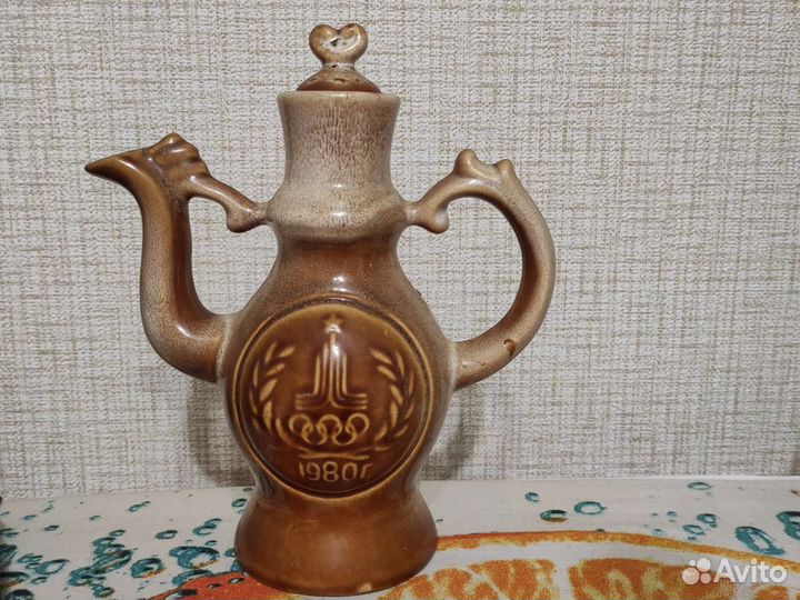 Олимпийский кувшин ссср,зебры, куница, керамика