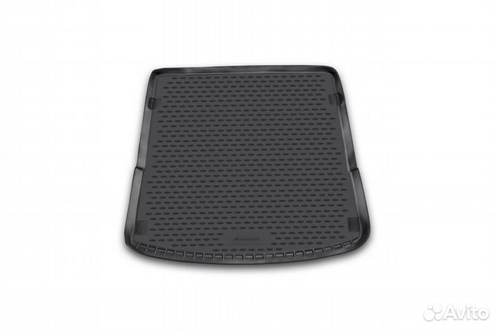 Коврик в багажник audi q7 2005-2014,кросс. (полиур