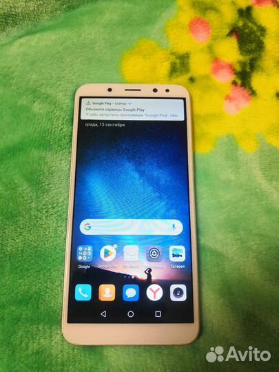 Телефон Huawei