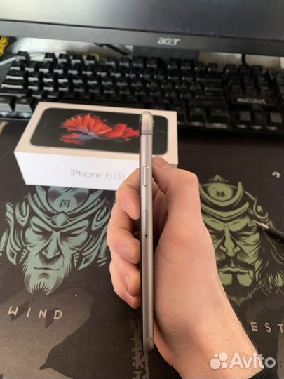 iPhone 6S, 32 ГБ