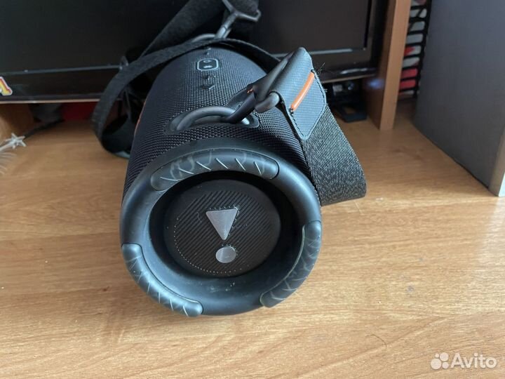 Колонка jbl xtreme 3