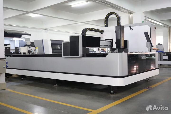 Лазерный станок для резки металла G-weike LF3015E