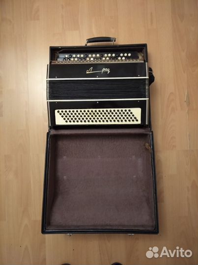 Баян Ленинград