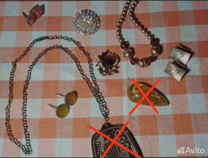 Бижутерия времён СССР