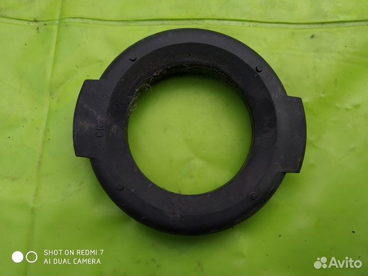 Уплотнитель рулевой колонки на Subaru 2003-2016г