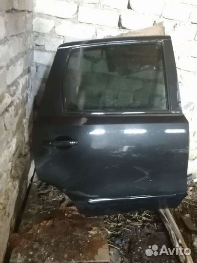 Nissan Note двери правые