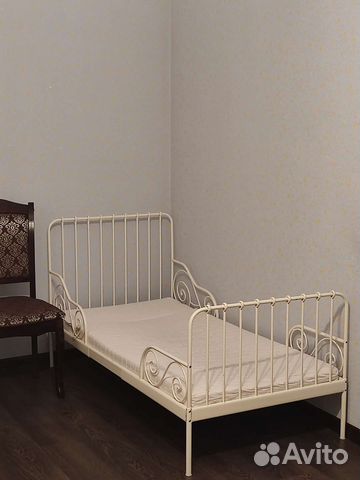 Детская кровать IKEA с матрасом