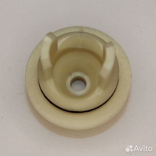 Втулка шнека мясорубки Bosch с отверстием по центр