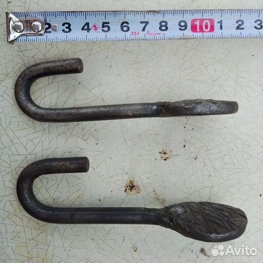 Крючки кованные уникальные для вешалки