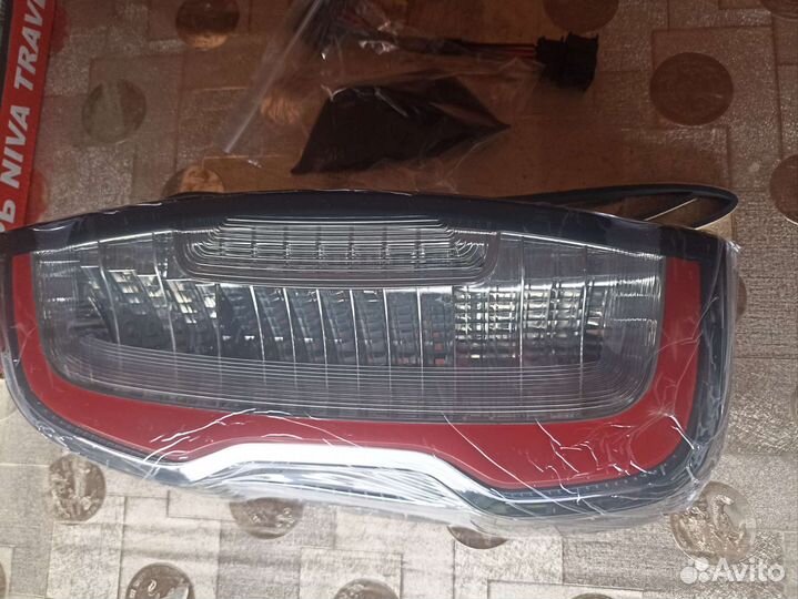 Левый задний фонарь нива 23 г