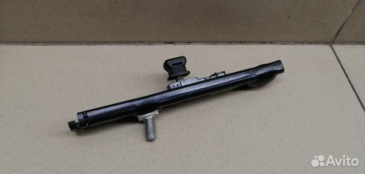 Механизм регулировки ремня безопасности Sandero 20