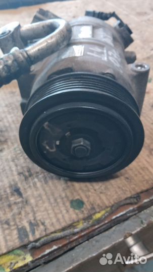 Компрессор кондиционера Фольксваген Поло 1,4 диз