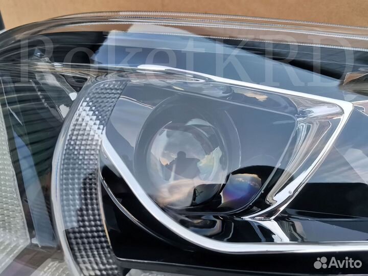 Фары Toyota Hilux с 2015-2020 г LED