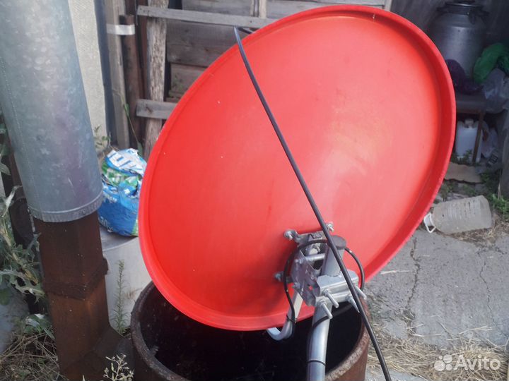 Антенна спутниковая