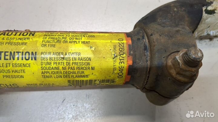 Амортизатор подвески Cadillac SRX, 2006