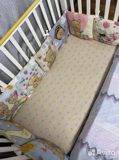 Бортики в кроватку