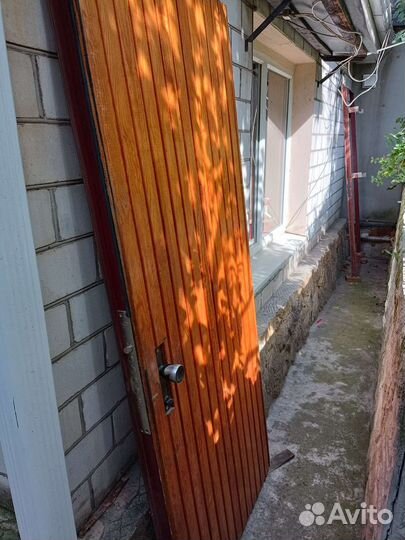 Металлическая дверь бу 2000 830 левая