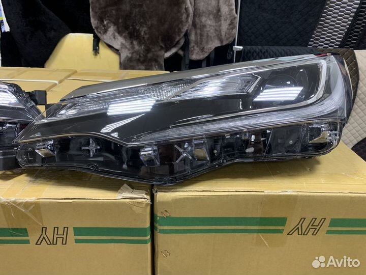 Фара линзовая Toyota Corolla E180 рестйлинг