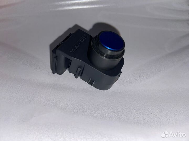 Датчик парктроника на Kia Rio 4