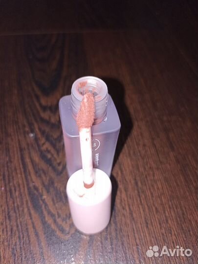 Матовая помада Divage Matte Cloud Liquid Lipstick