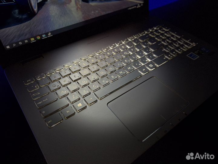 Игровой ноутбук i7 GTX850 IPS метал подсветка