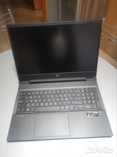 Игровой ноутбук HP Victus 16