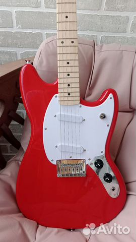 Электро гитара squier sonic mustang by fender
