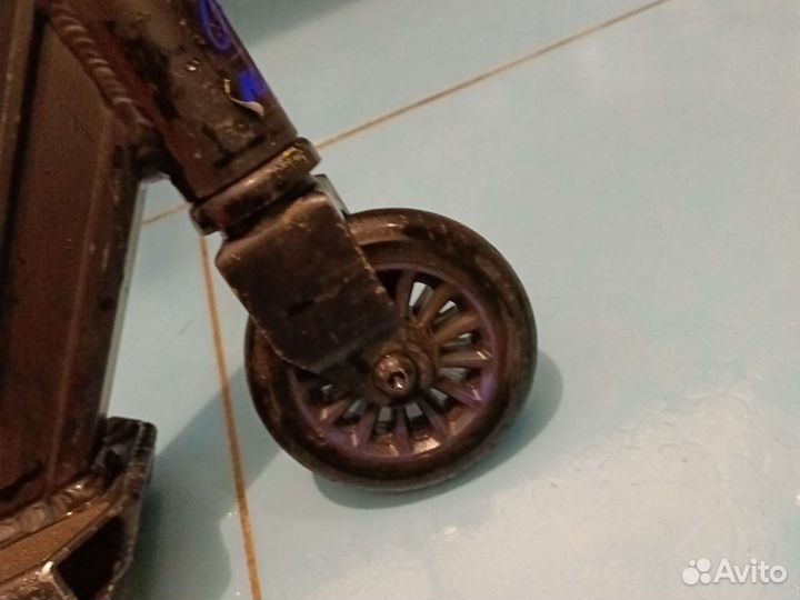 Трюковой самокат