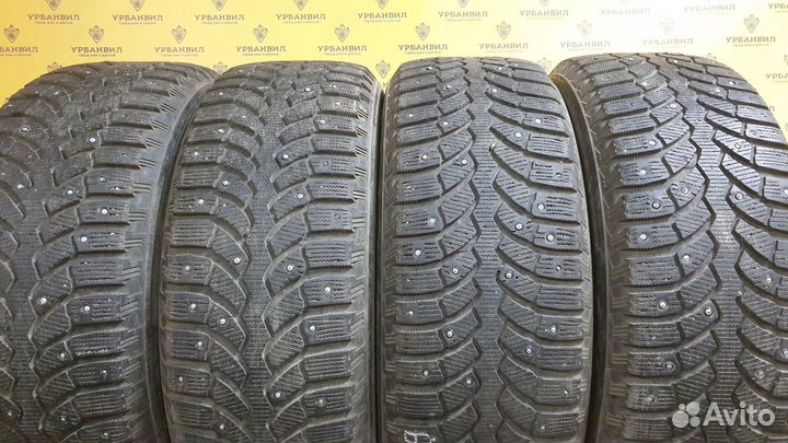 Bridgestone Blizzak Spike-01 235/60 R18 107T