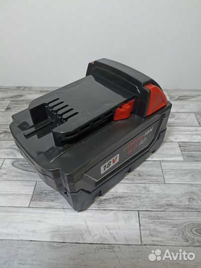 Аккумулятор Milwaukee m18 6Ач