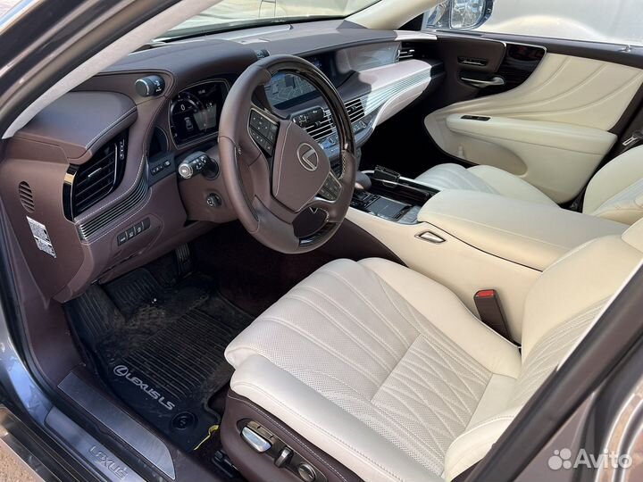 Lexus LS 3.5 AT, 2018, 16 000 км