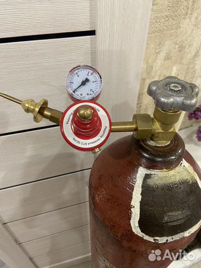 Баллон для гелия 40л + редуктор