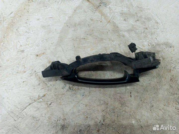 Ручка двери задняя левая Volkswagen Polo хетчбэк 1