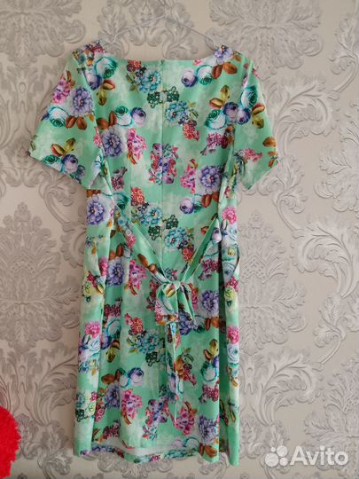Платье, одевала один раз,48 р