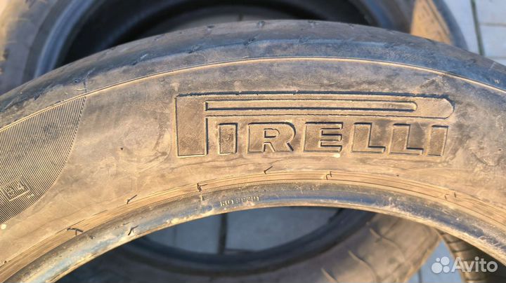 Pirelli P Zero 235/50 R19